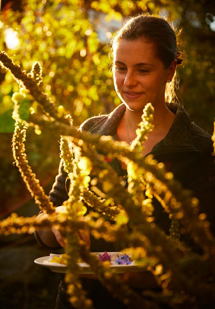 Andrea im Garten